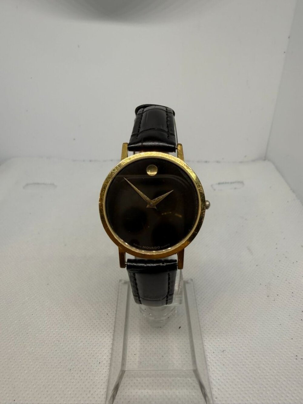 Movado Museum 87-33-882 Gold Tone Black Dial Swiss Quartz Vintage Watch